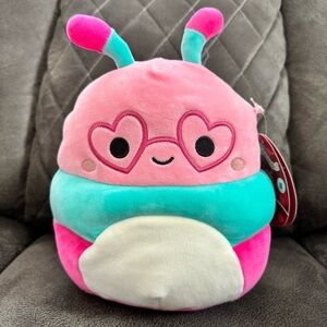 Squishmallows GRIFFITH the Valentine’s Day Caterpillar 8 inch Pink Plushie Toy